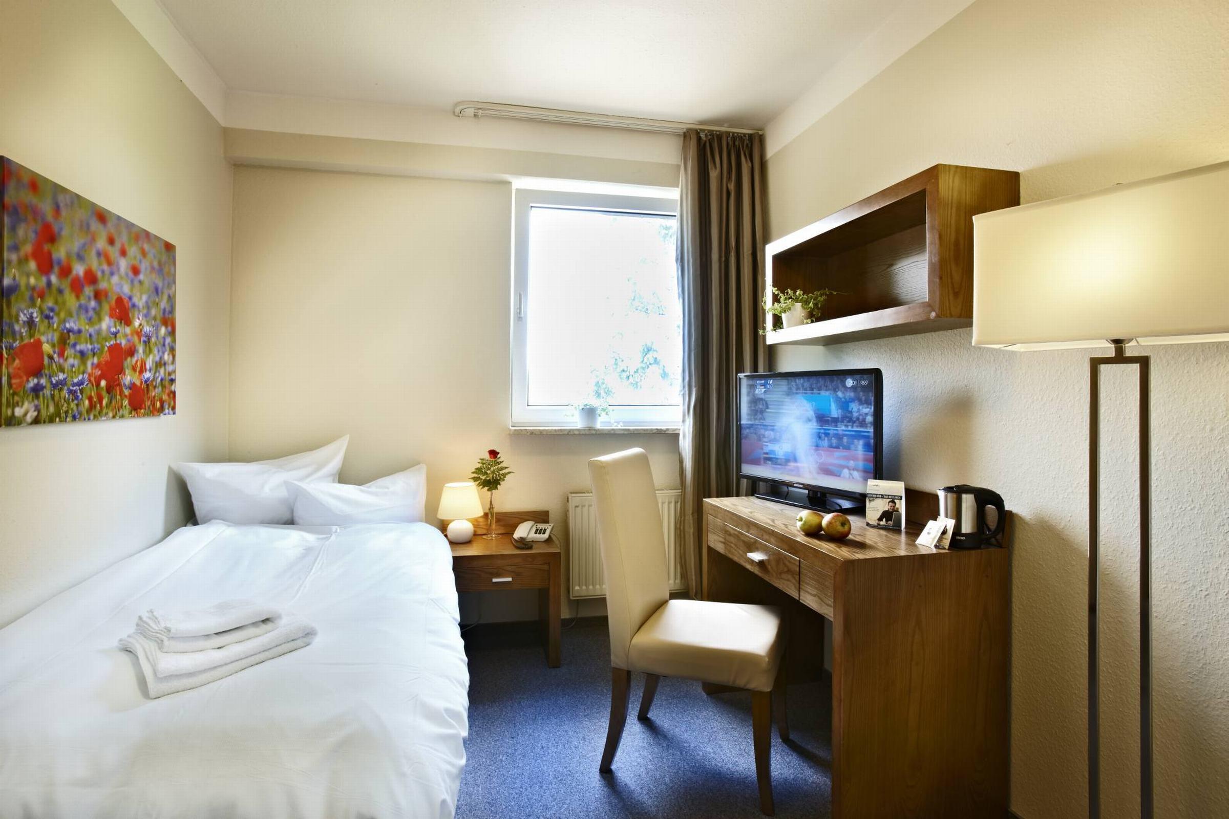 Hotel Koenigstein Kiel By Tulip Inn Exterior photo