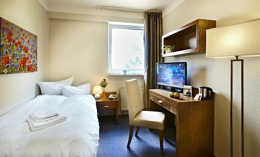 Hotel Koenigstein Kiel By Tulip Inn Exterior photo