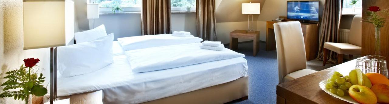 Hotel Koenigstein Kiel By Tulip Inn Exterior photo