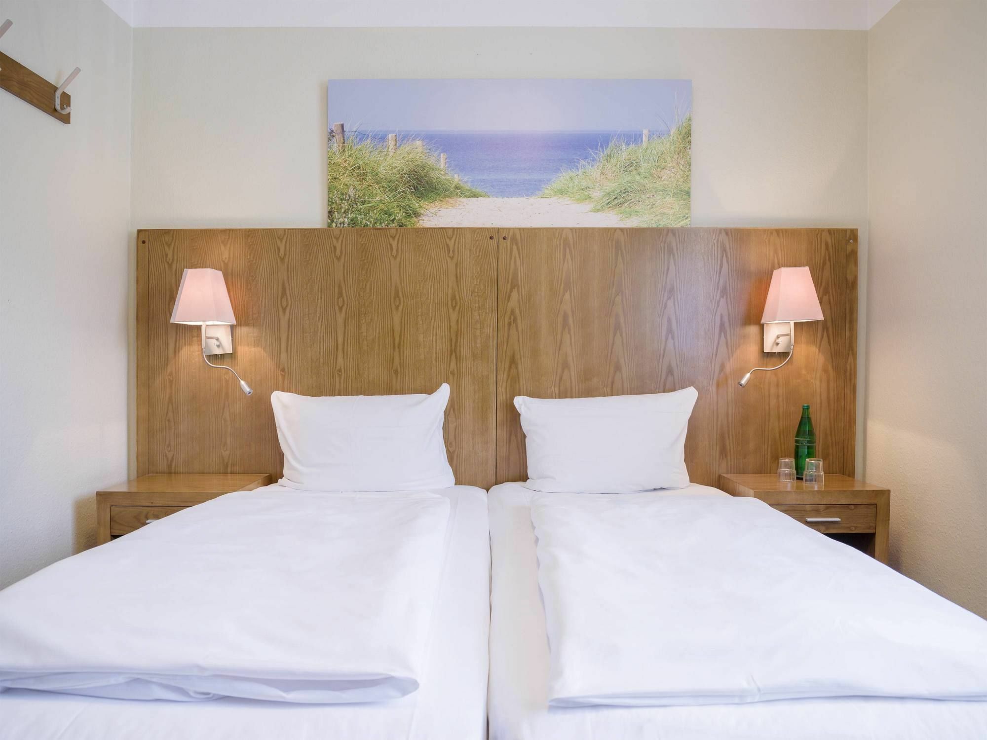 Hotel Koenigstein Kiel By Tulip Inn Exterior photo