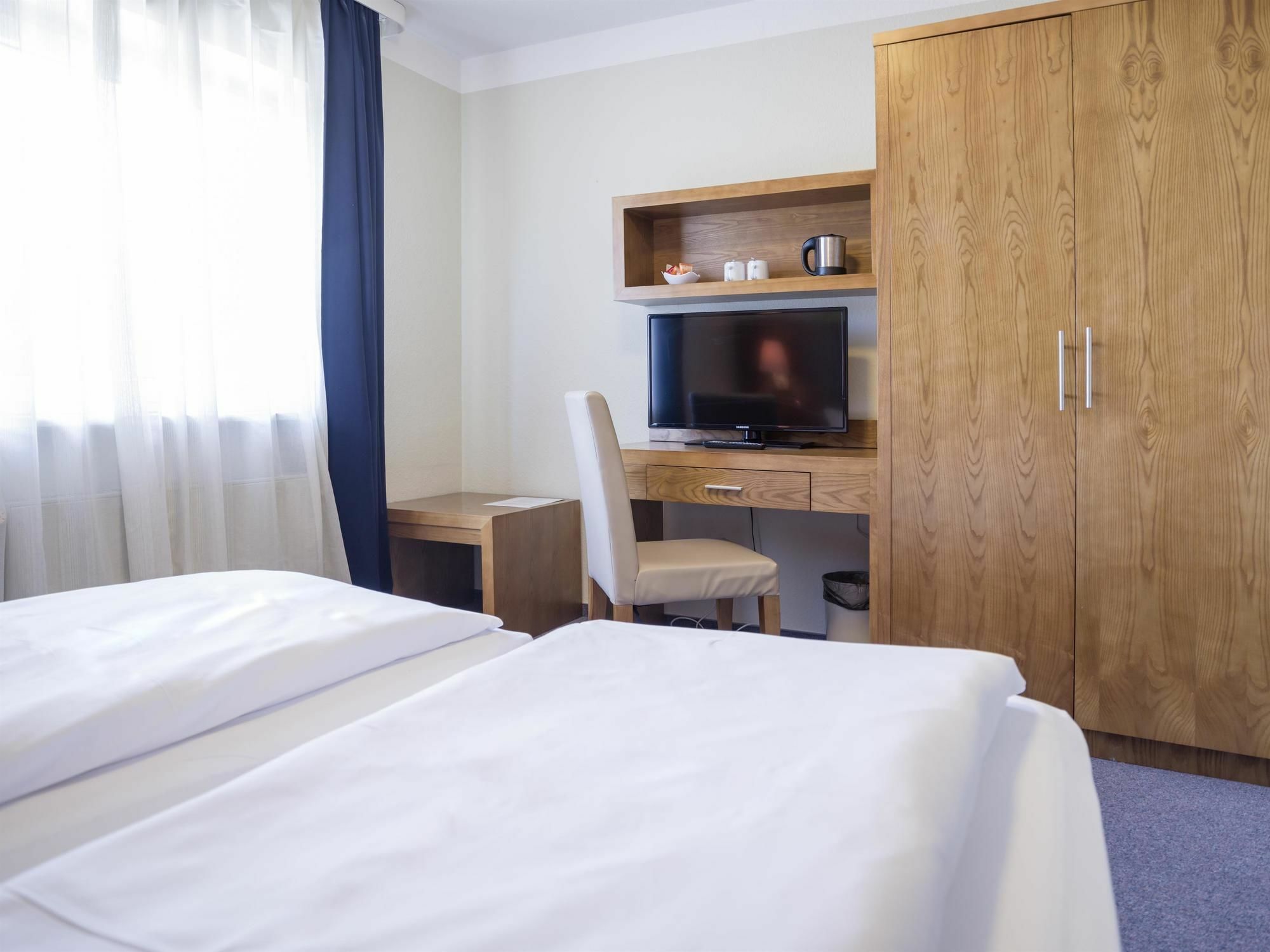 Hotel Koenigstein Kiel By Tulip Inn Exterior photo