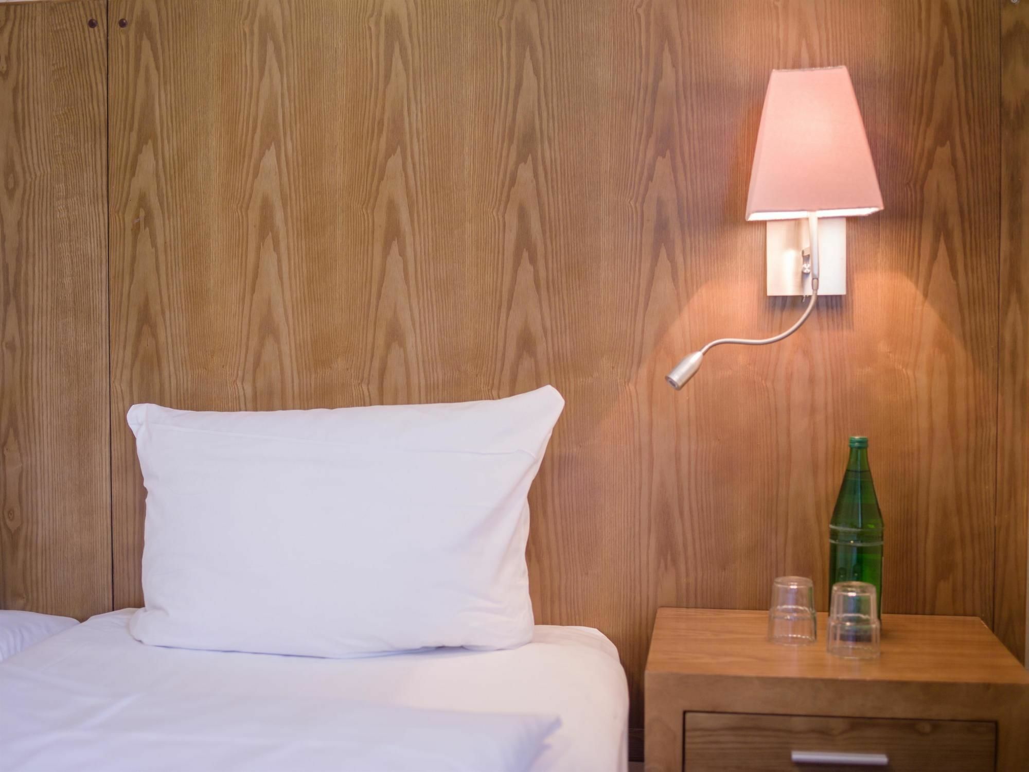 Hotel Koenigstein Kiel By Tulip Inn Exterior photo